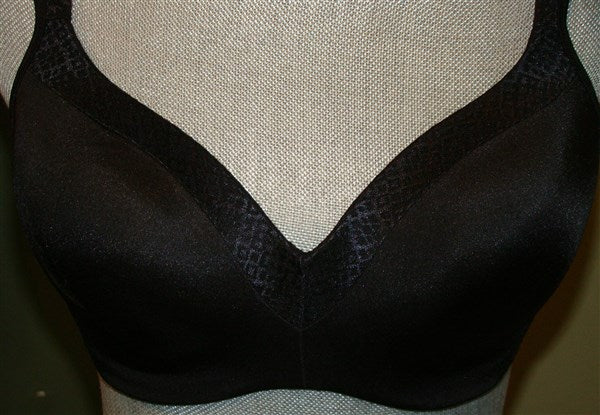 NWOT Playtex Secrets 38D Bra Full-Figure Underwire Balconette 4823 black 94706