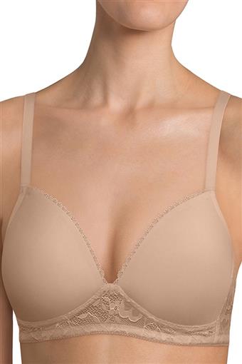 NEW Triumph 34B Petites Endearing Lace Non Wire Bra 90007 Beige #95710