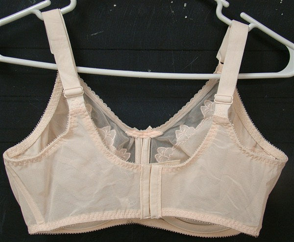 NWOT Bali Flower 34B Full Coverage Bra 0180 White 97081