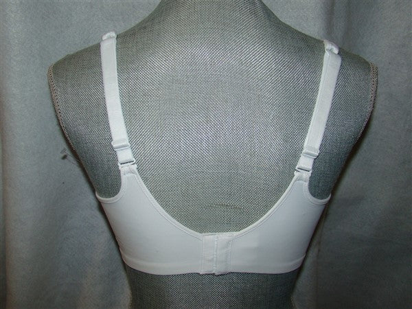 NWOT Bali 36D 1 Smooth U Light Convertible Full-Coverage Bra 3439 Ivory 98264