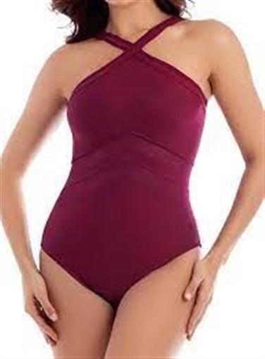 NWOT MiracleSuit 12 Solid Point Of View Soft Cup 1PC Swimsuit Red 99205
