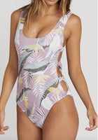 NWOT Volcom Don't Leaf S Pink Palm Side Twist One-Piece Swimsuit #99267